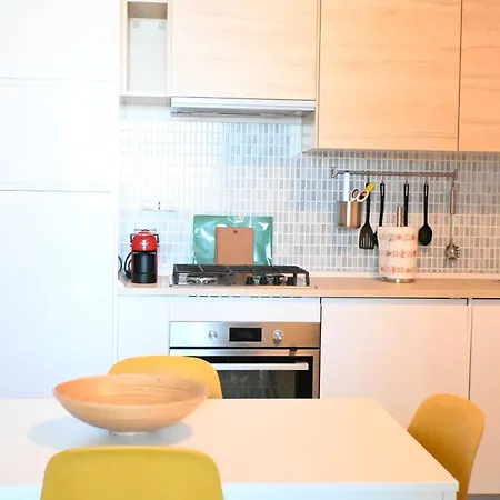 Porto Recanati, Meraviglioso Trilocale Fronte Mare *